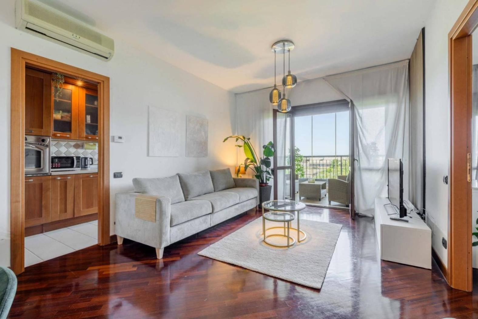 Luxury Boutique Apartment Фьюмичино Экстерьер фото