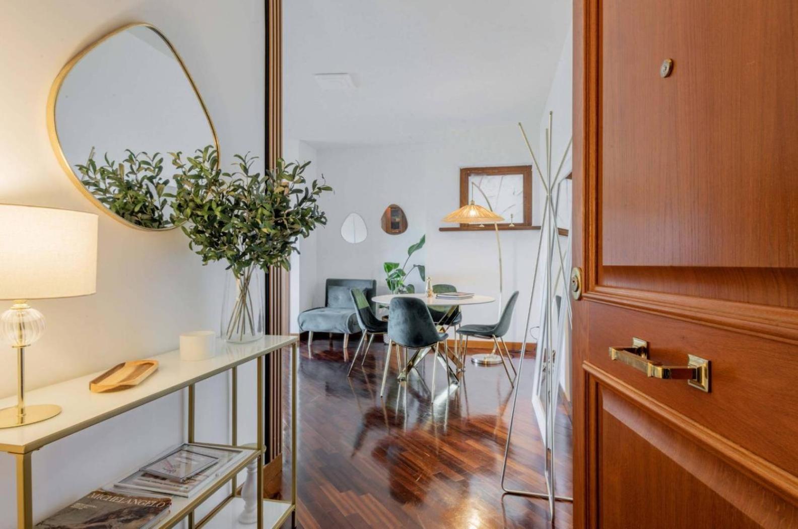 Luxury Boutique Apartment Фьюмичино Экстерьер фото